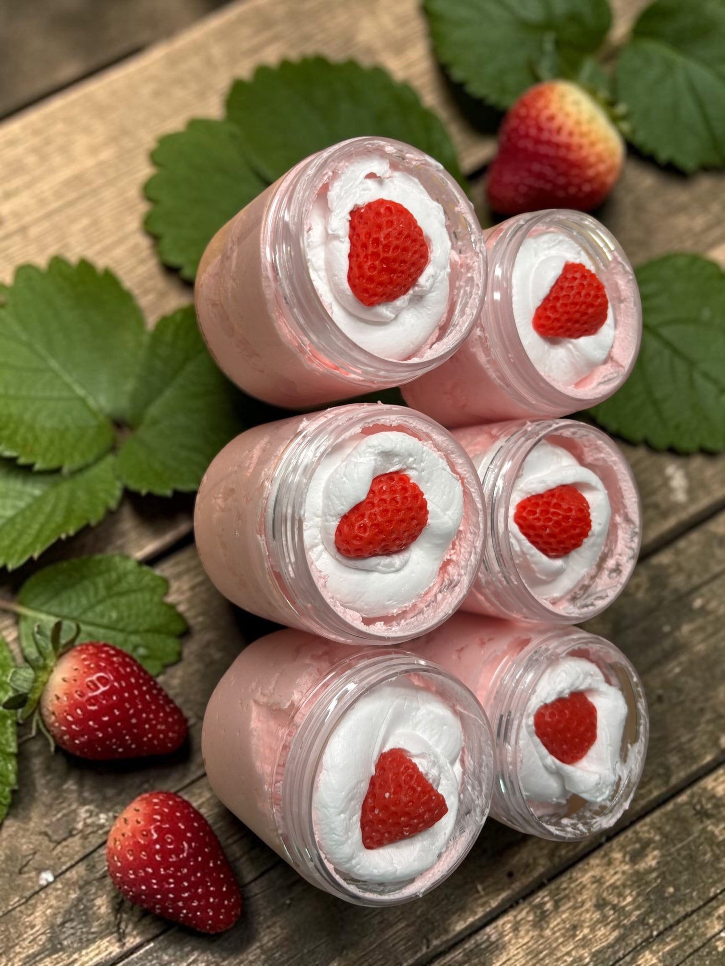 Foaming Sugar Scrub- Strawberries and Cream