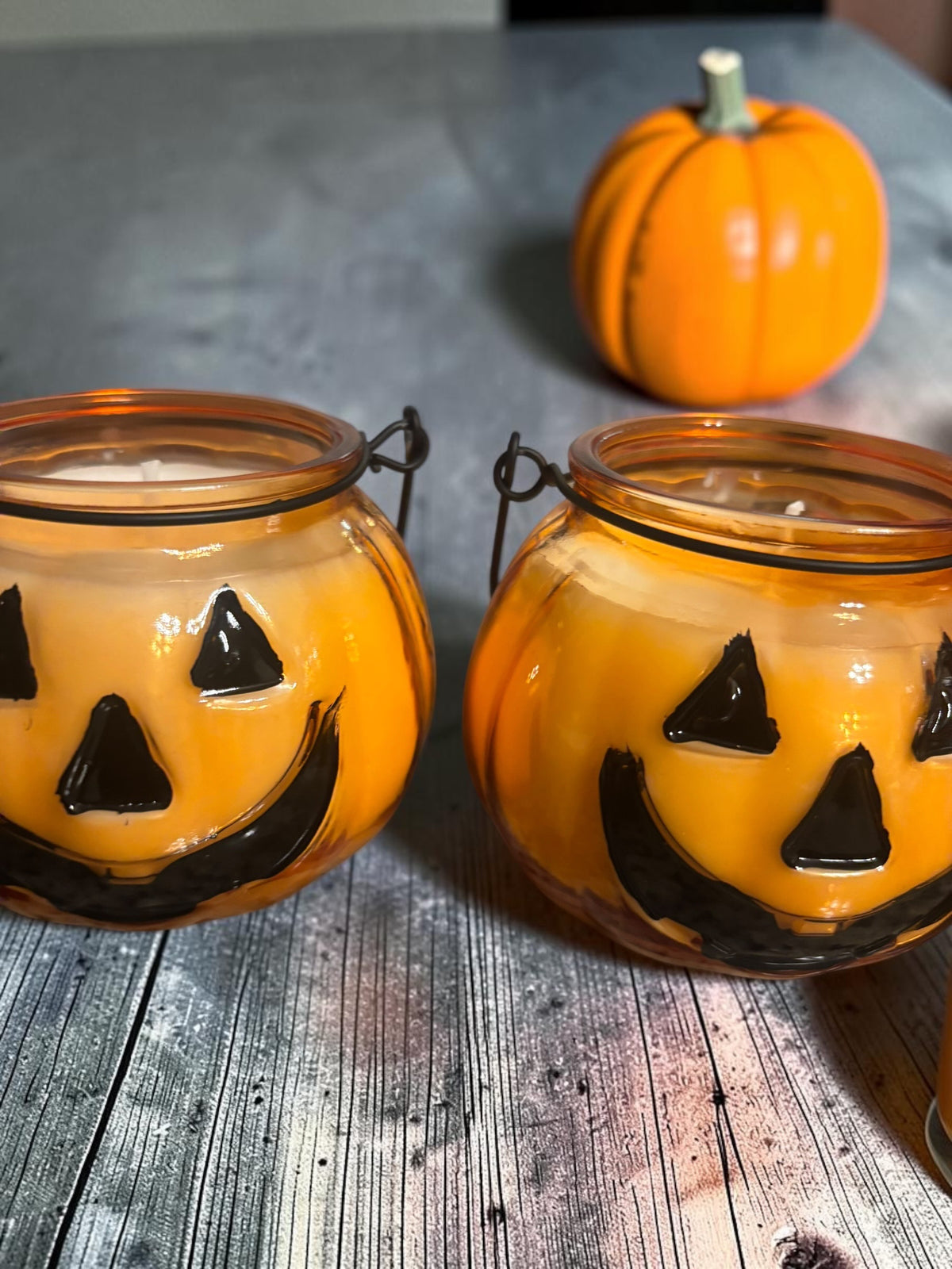 Candy Corn Jack-O’-Lantern Candle