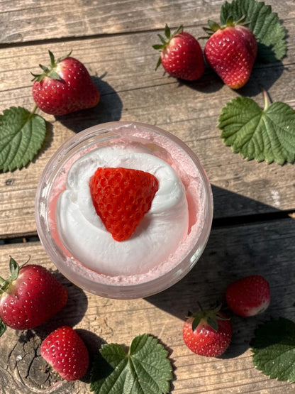 Foaming Sugar Scrub- Strawberries and Cream