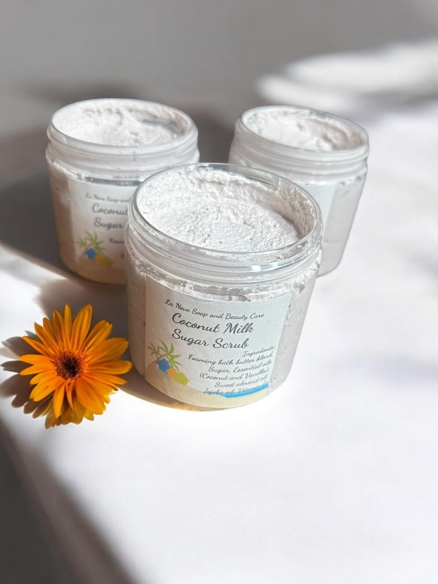 Foaming Sugar Scrub: Coconut Milk