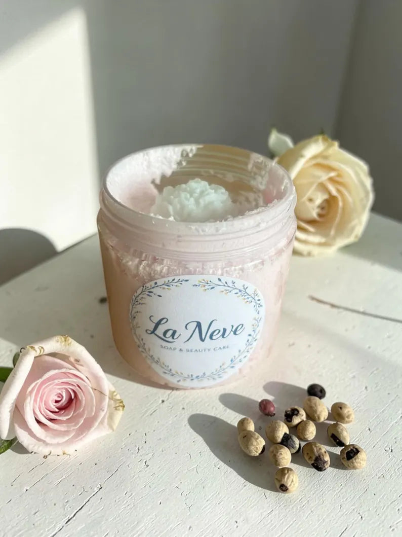 Foaming Sugar Scrub: Vanilla and Rose