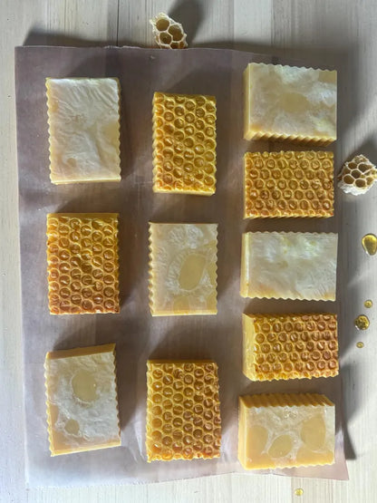 Honeycomb Glow: Goat Milk Soap with Turmeric, Honey, and Sweet Orange